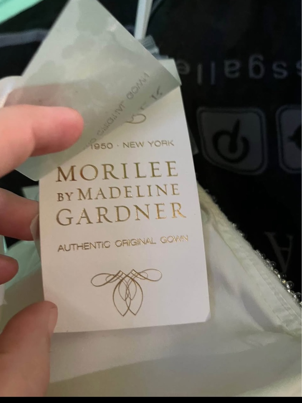 Mori Lee by Madeline Gardner wedding dress with matching Vail - Picture 8 of 10